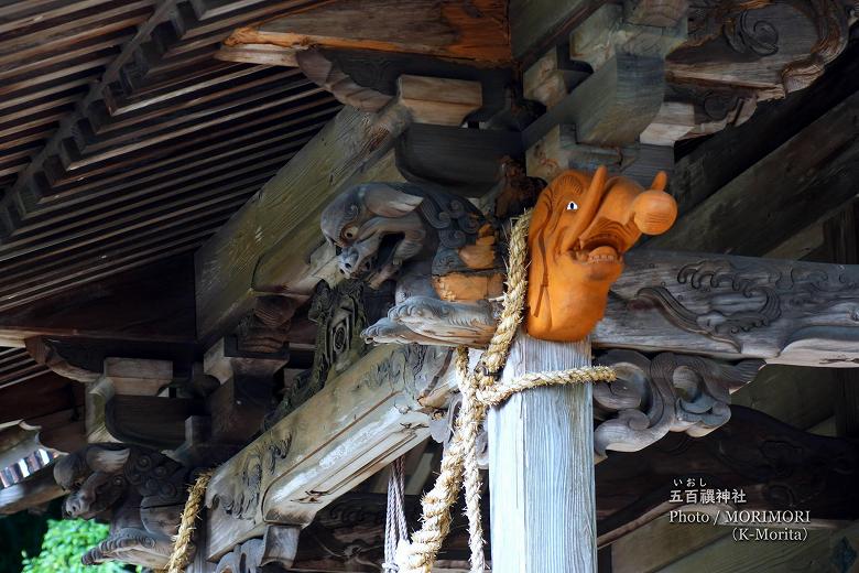 五百禩神社(社殿の彫刻）