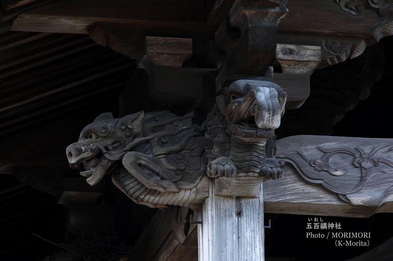 五百禩神社(社殿の彫刻）